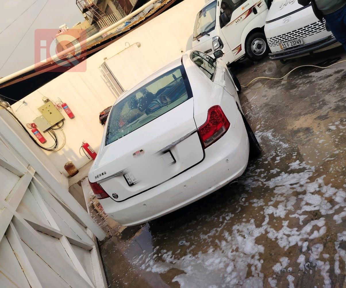 جيلي امجراند EC8